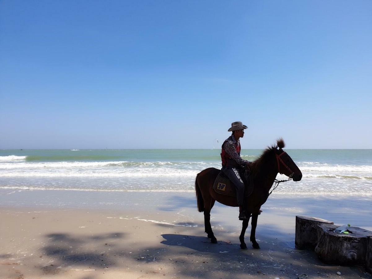 The Pine Hua Hin Leilighet Eksteriør bilde